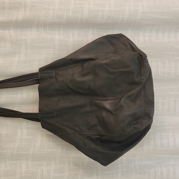 Cleobella Creed tote charcoal - Picture 7 of 10